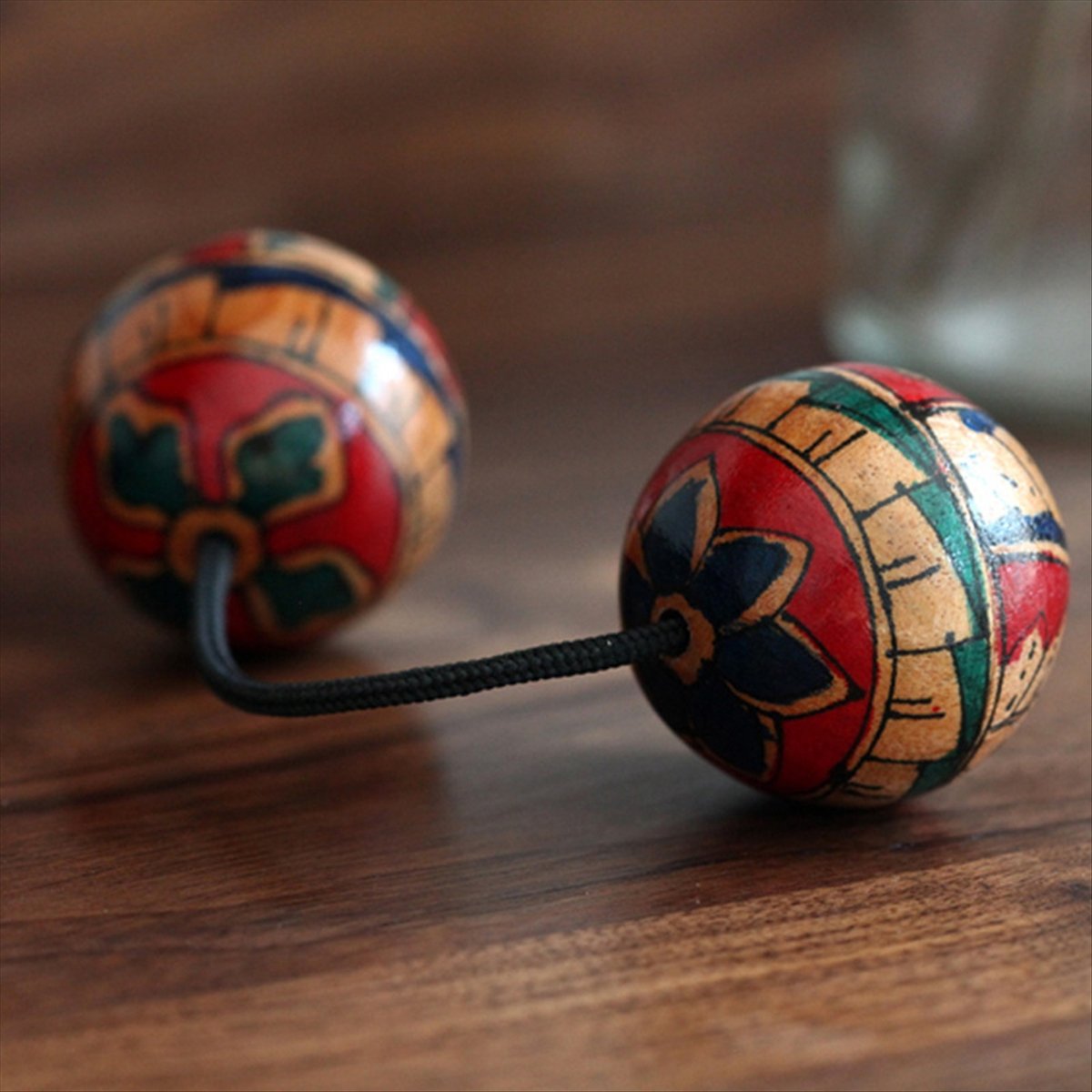 【HOT!TURE】Hand Drawn Maracas M - Musical Instrument You Shake 评论和价格